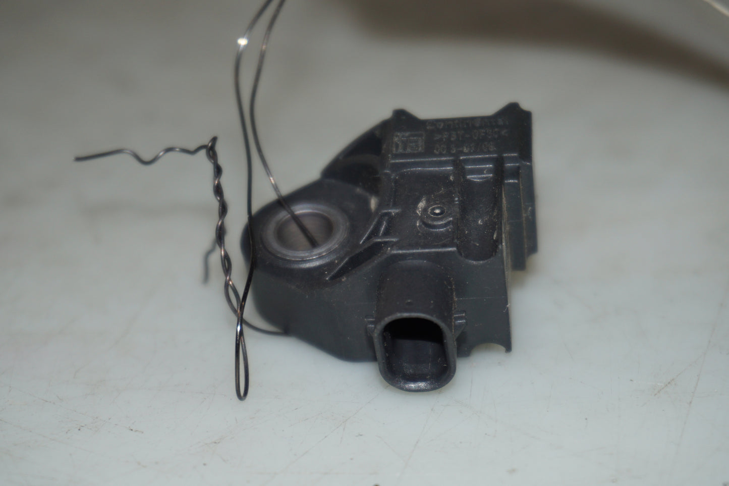 Sensor
