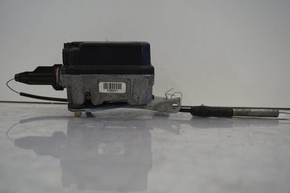 Snett uppifrån på Farthållarservo från en BMW K 1200 LT -2004 motorcykel.