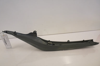 Baksidan på Bakvinge från en Kawasaki ER-6N -2011 motorcykel.