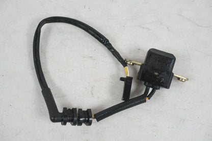 Framsidan på Tändpickup från en Honda CBR 900 RR -1997 motorcykel.