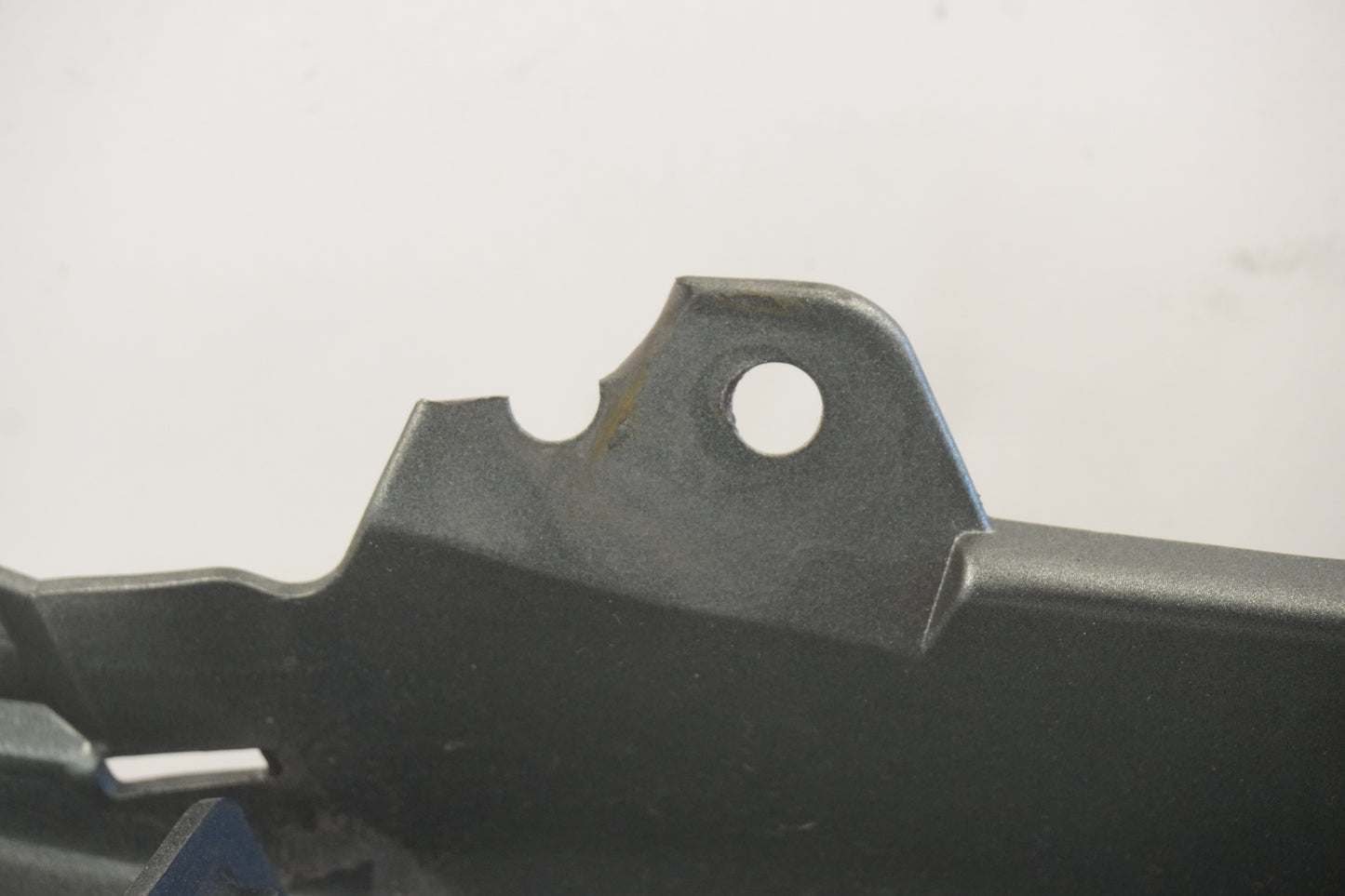 Snett uppifrån på Bakvinge från en Kawasaki ER-6N -2011 motorcykel.