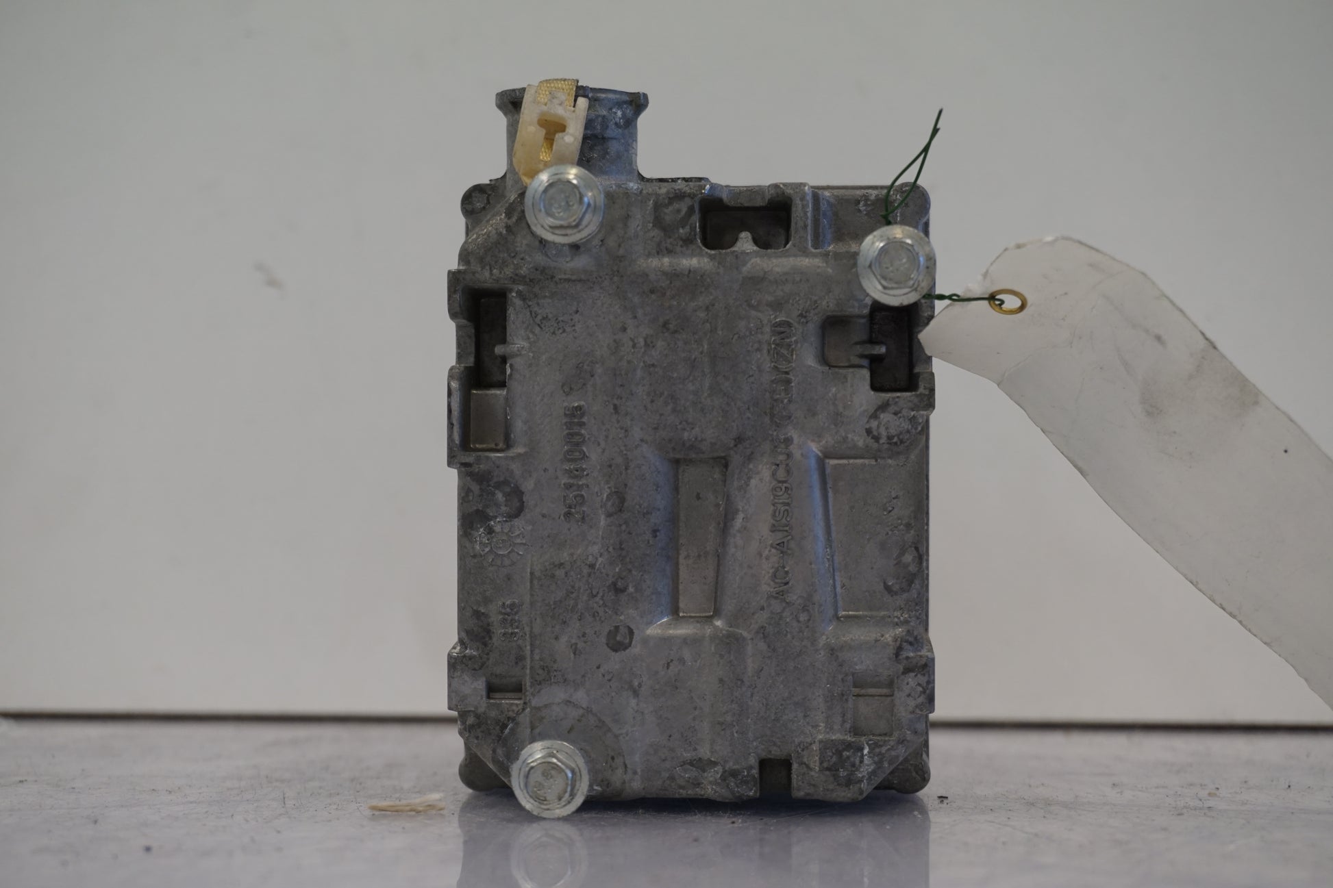 Extrabild2 på Farthållarservo från en BMW R 1200 RT -2011 motorcykel.