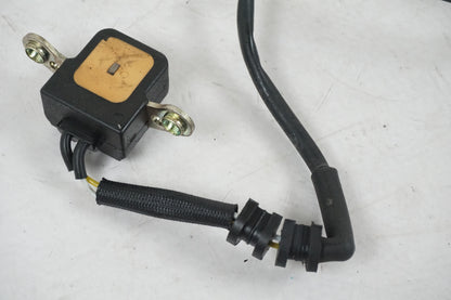 Snett uppifrån på Tändpickup från en Honda CBR 1100 XX -1998 motorcykel.