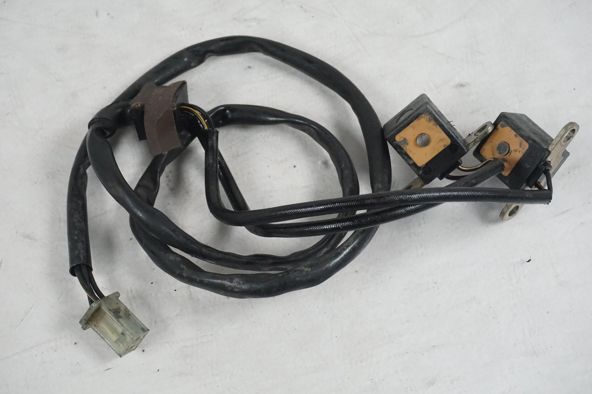 Snett nerifrån på Tändpickup från en Kawasaki VN 750 -1994 motorcykel.