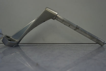 Framsidan på Styre från en Kawasaki GTR 1400 -2008 motorcykel.