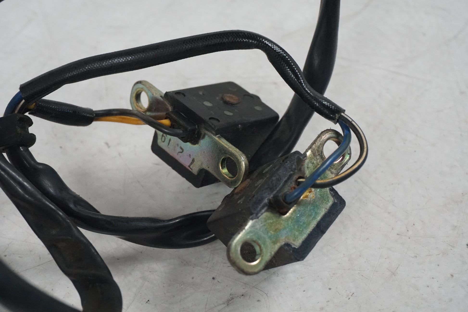 Höger sida på Tändpickup från en Kawasaki GPX 750 R -1987 motorcykel.