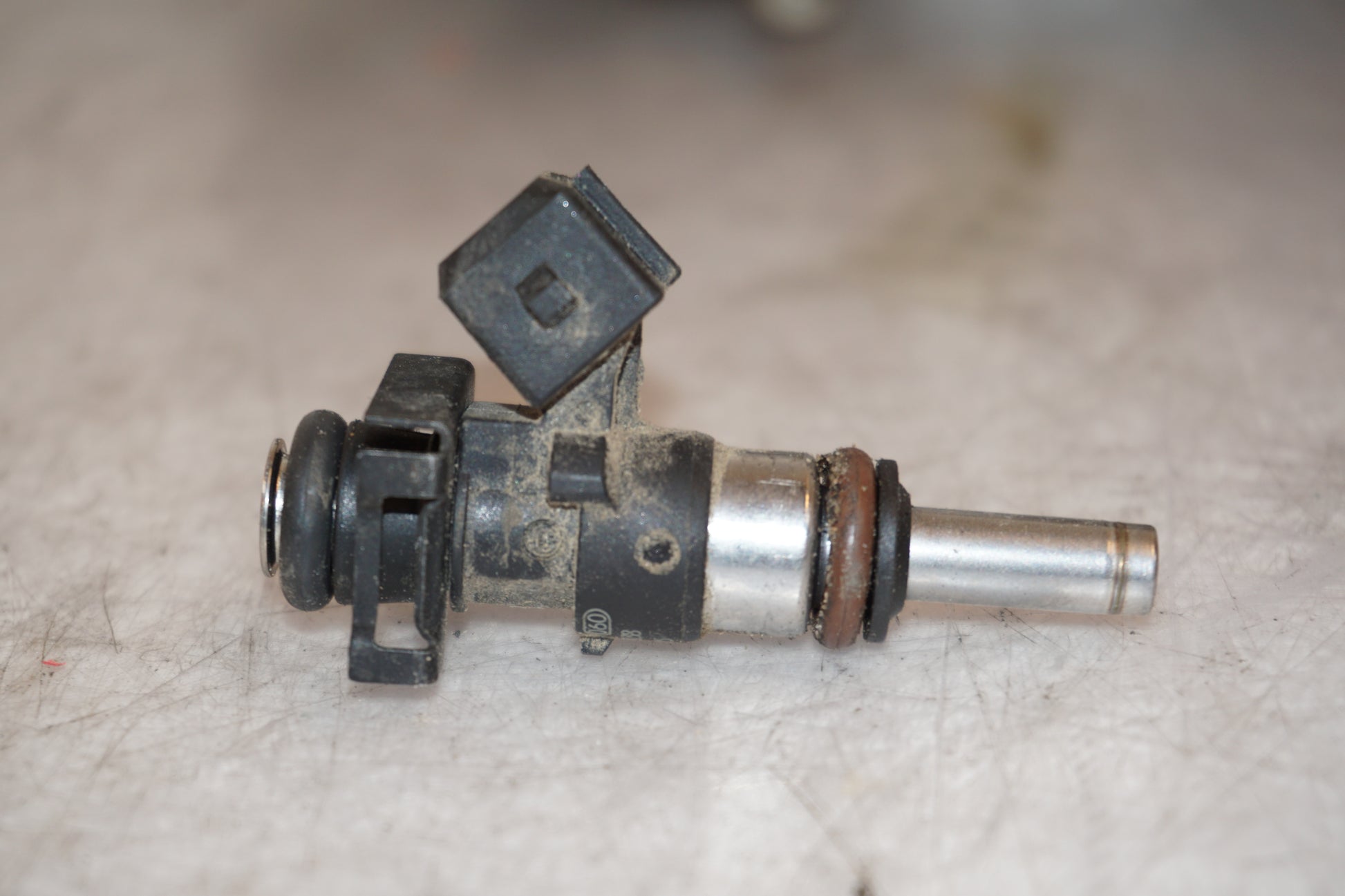 Extrabild2 på Spjällhus från en BMW F 800 GS -2011 motorcykel.