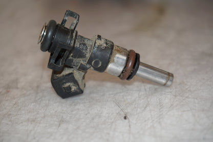 Extrabild3 på Spjällhus från en BMW F 800 GS -2011 motorcykel.