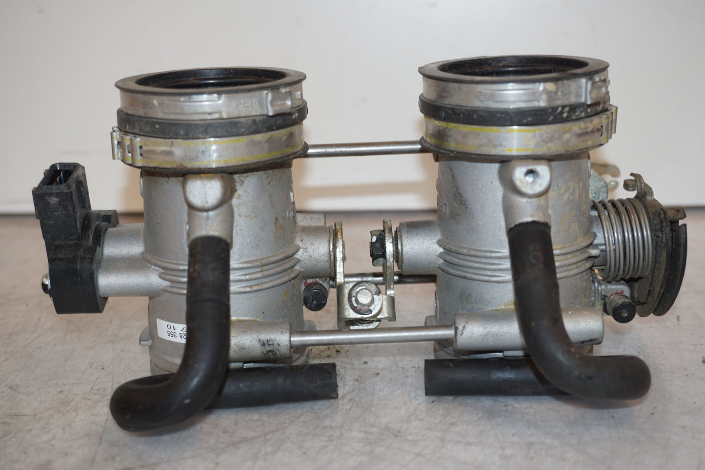 Extrabild7 på Spjällhus från en BMW F 800 GS -2011 motorcykel.