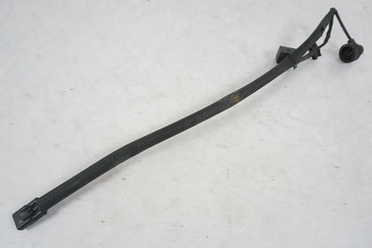 Snett nerifrån på Tändpickup från en Kawasaki ER-6N -2010 motorcykel.