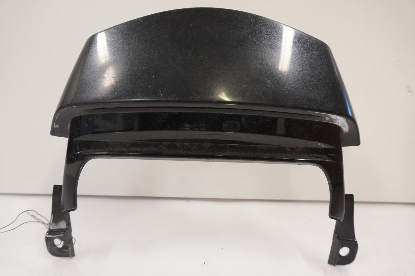 Framsidan på Bakvinge från en Kawasaki ZZ-R 1400 -2010 motorcykel.