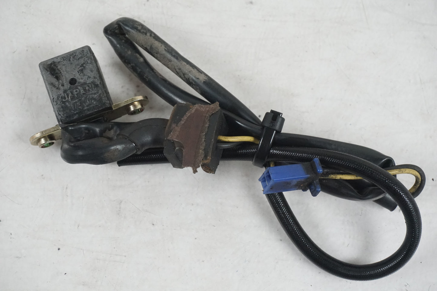 Framsidan på Tändpickup från en Kawasaki VN 800 -1999 motorcykel.