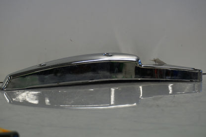 Baksidan på Bakskärmstag från en Suzuki M 1800 -2007 motorcykel.