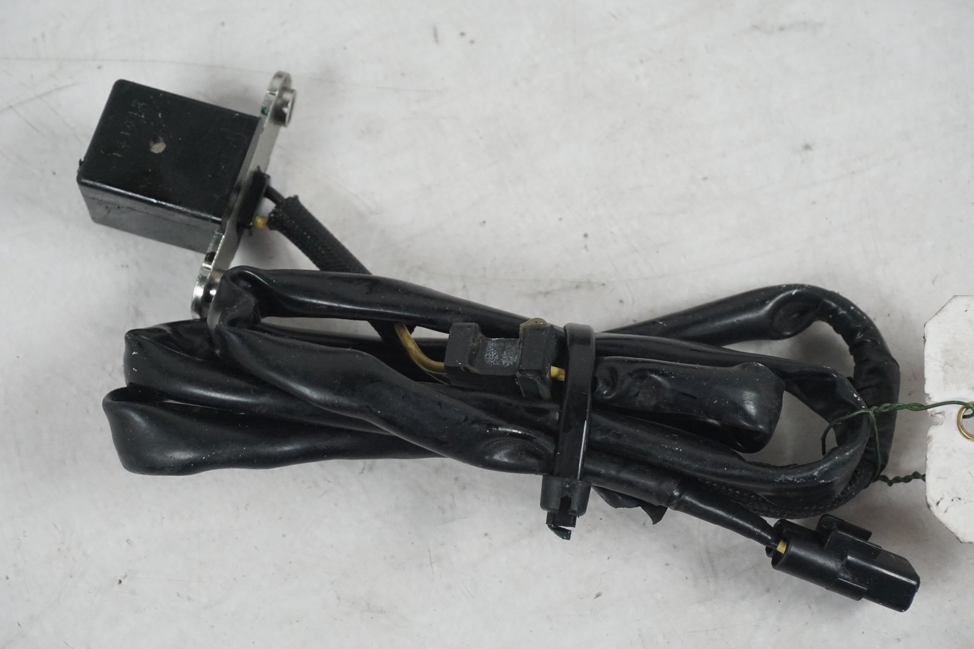 Framsidan på Tändpickup från en Kawasaki Z 900 -2017 motorcykel.