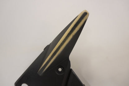 Höger sida på Sidopanel från en Kawasaki Z 750 -2008 motorcykel.