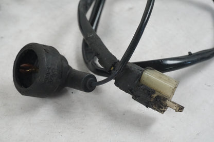 Snett nerifrån på Tändpickup från en Kawasaki ZX-9R -1996 motorcykel.