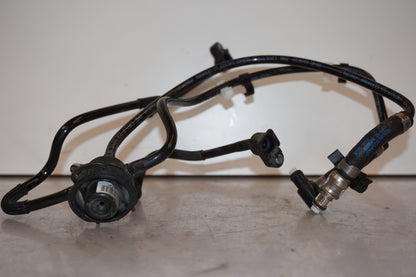 Höger sida på Bensinledning från en BMW R 1200 RT -2011 motorcykel.