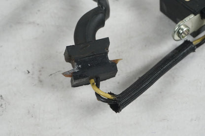 Snett nerifrån på Tändpickup från en Kawasaki VN 900 -2008 motorcykel.