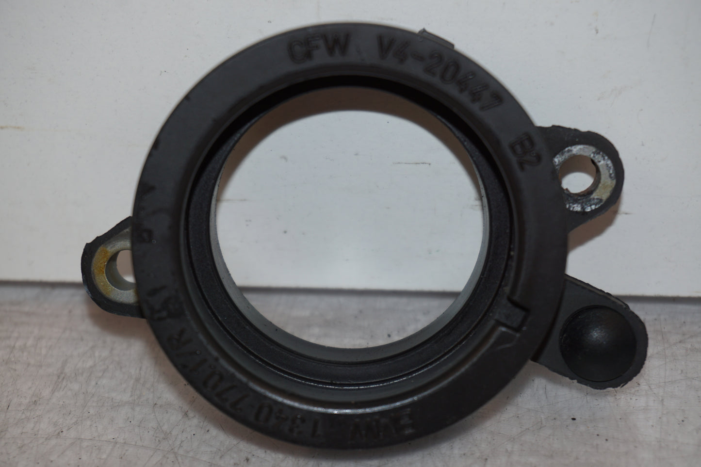 Framsidan på Insug från en BMW R 1100 S -2003 motorcykel.