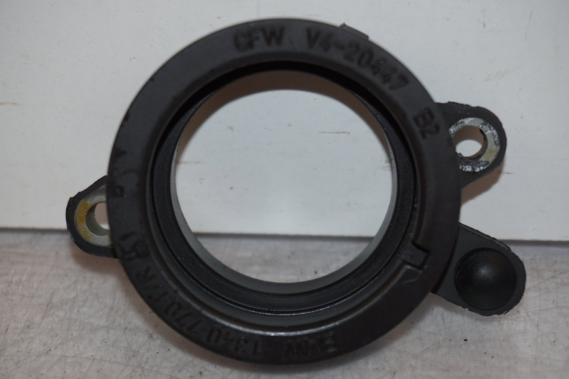 Framsidan på Insug från en BMW R 1100 S -2003 motorcykel.