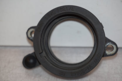 Framsidan på Insug från en BMW R 1100 S -2003 motorcykel.