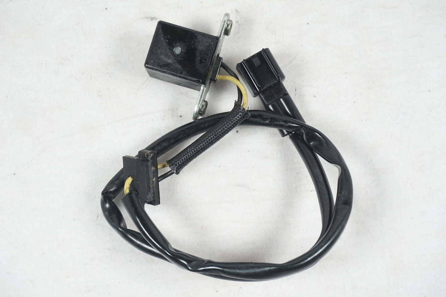 Framsidan på Tändpickup från en Kawasaki ZX-10R -2008 motorcykel.