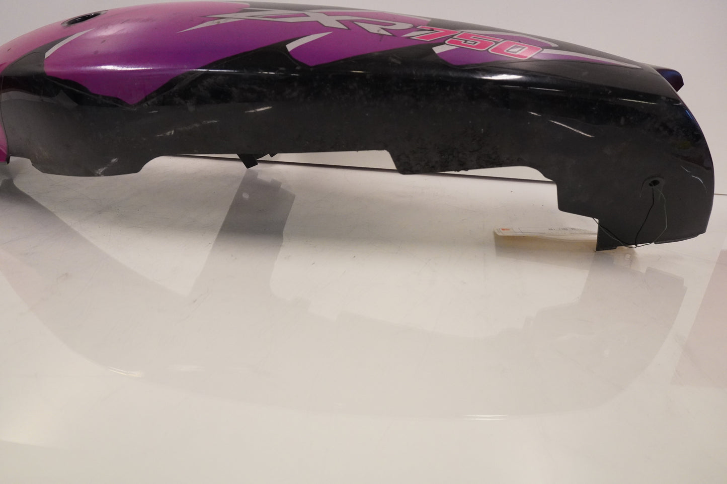 Höger sida på Bakvinge från en Kawasaki ZXR 750 -1993 motorcykel.