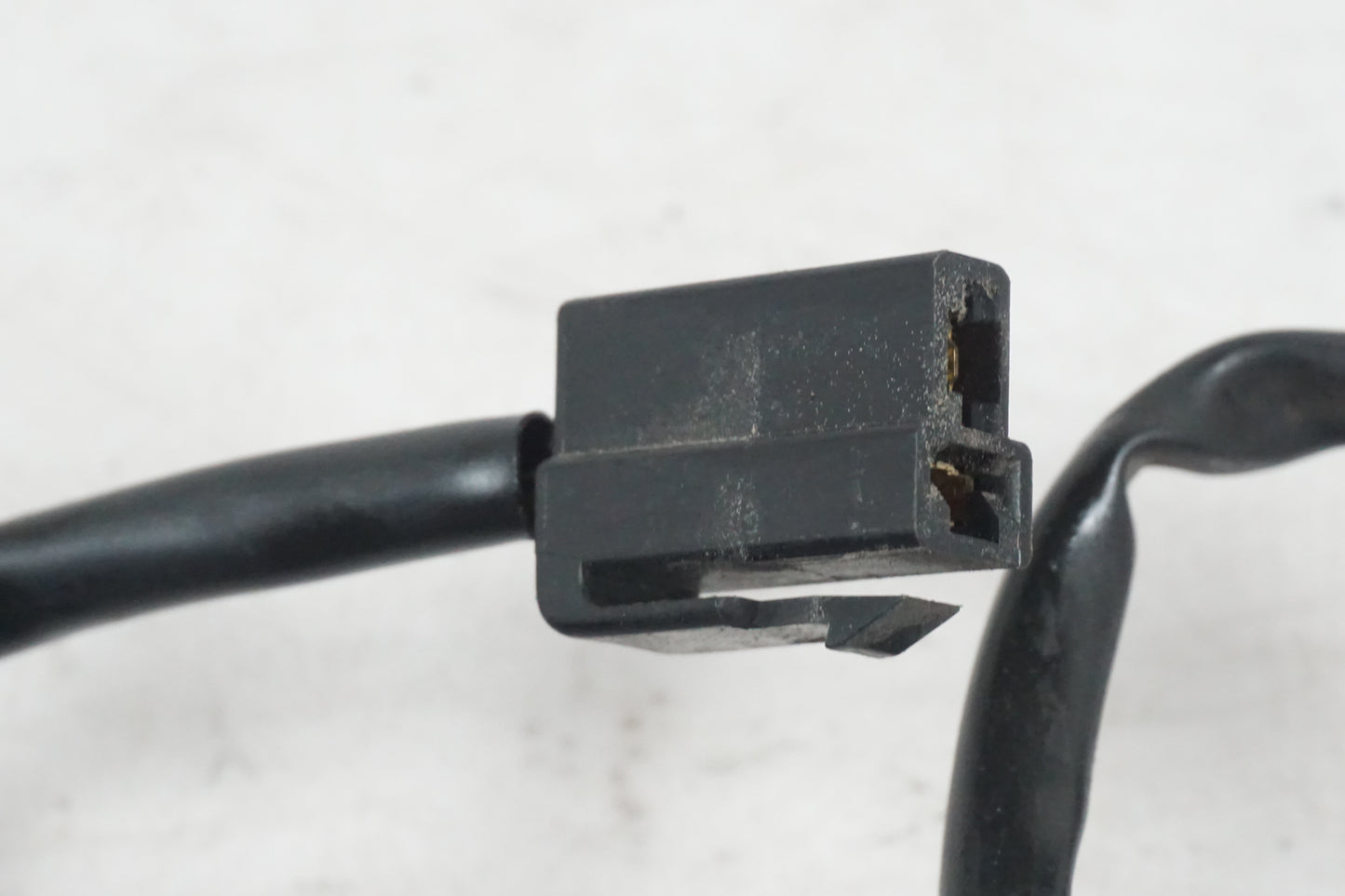 Höger sida på Tändpickup från en Kawasaki ZR-X 1200 S -2001 motorcykel.