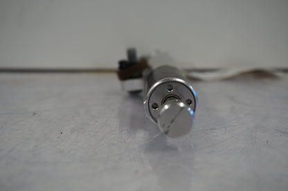 Höger sida på Styrdämpare från en BMW S 1000 RR -2014 motorcykel.