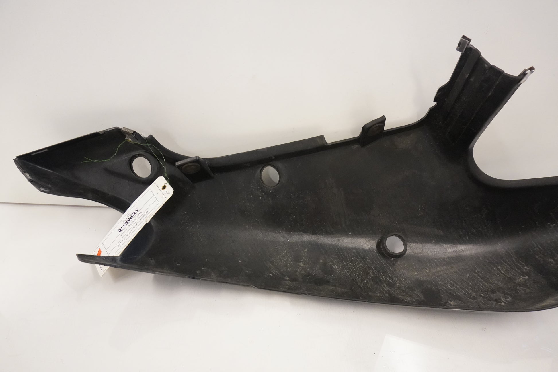 Extrabild2 på Bakvinge från en Kawasaki ZX-7R -1997 motorcykel.