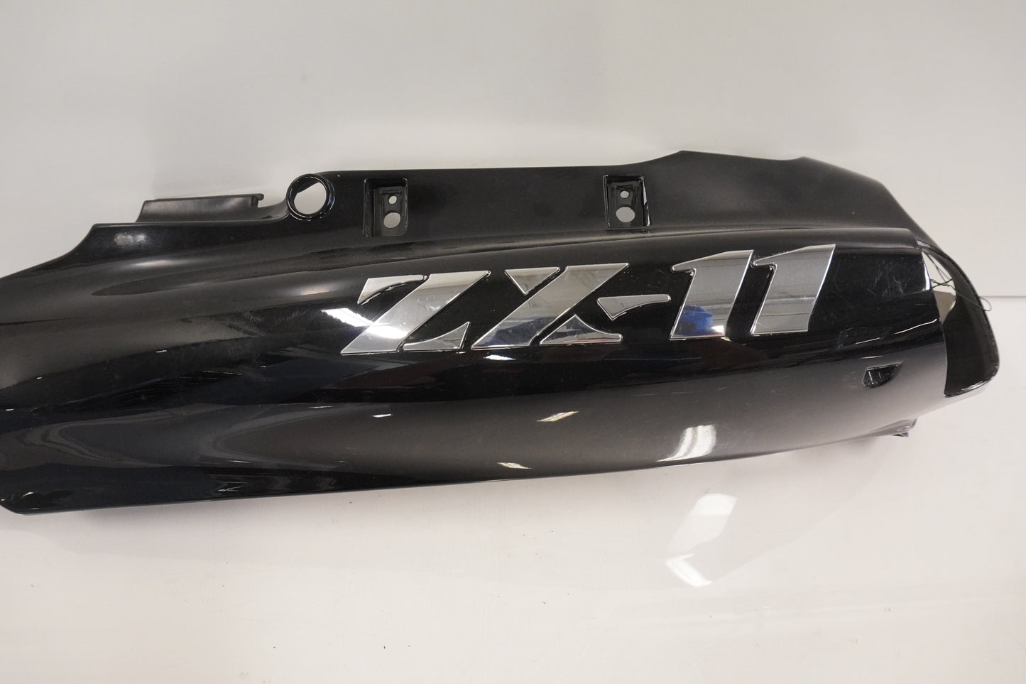 Framsidan på Bakvinge från en Kawasaki ZZR 1100 -1994 motorcykel.