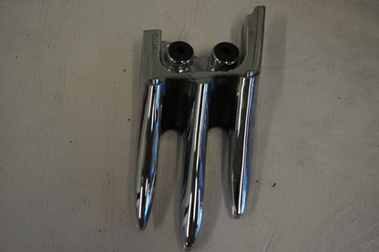 Baksidan på Bensintankdekor från en Yamaha XV 1900 -2007 motorcykel.