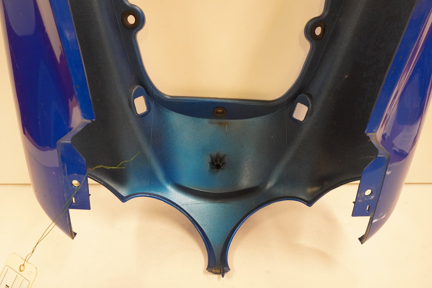 Extrabild4 på Bakvinge från en Kawasaki ZZR 1200 -2002 motorcykel.