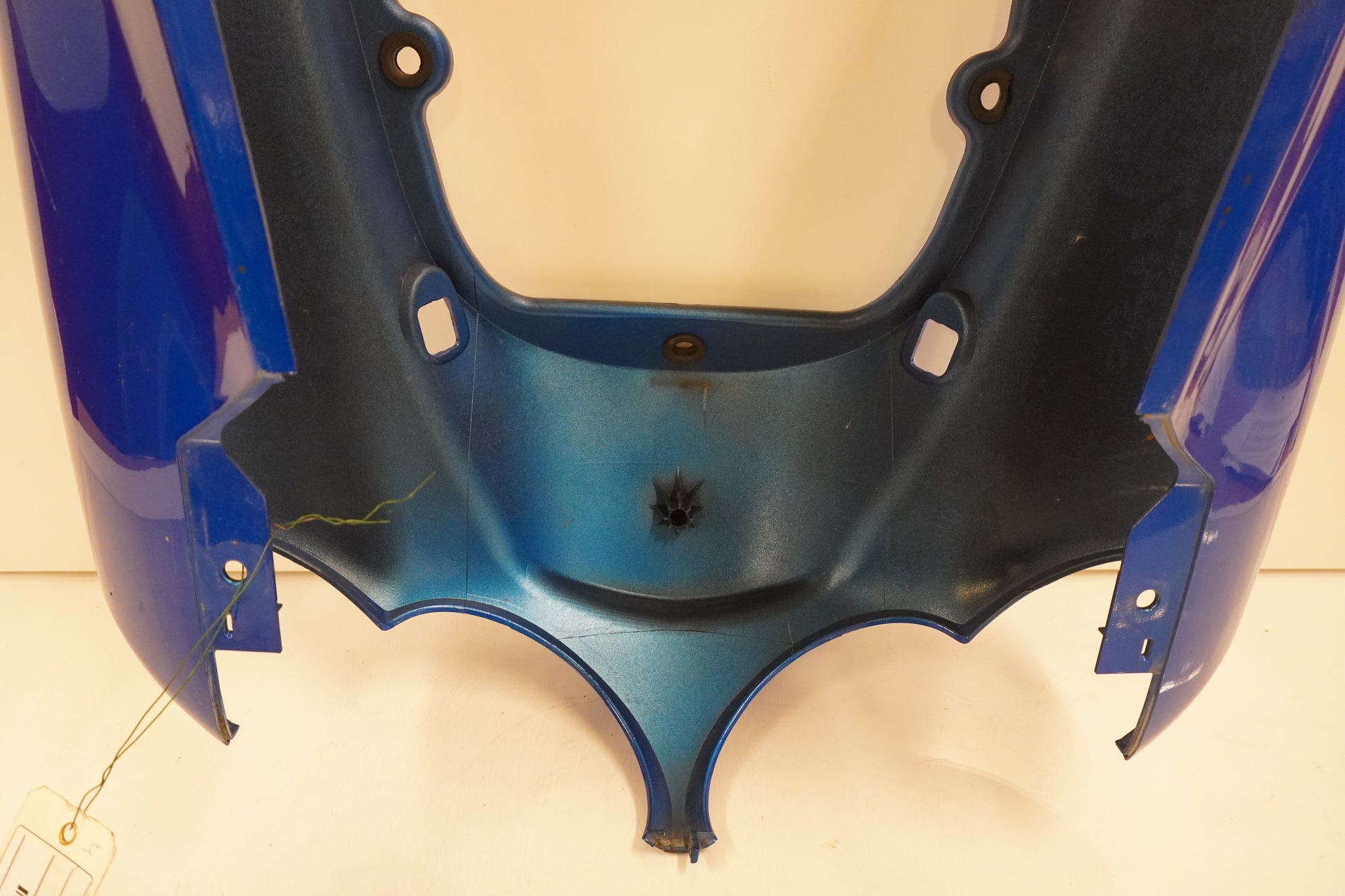 Extrabild4 på Bakvinge från en Kawasaki ZZR 1200 -2002 motorcykel.