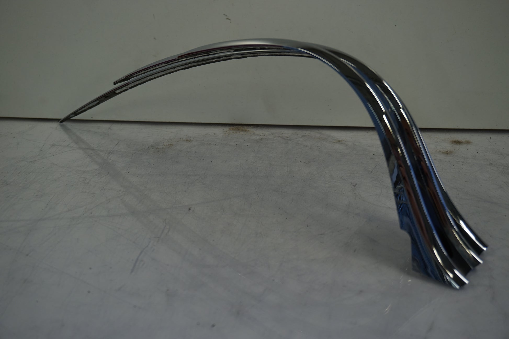 Extrabild3 på Bensintankdekor från en Yamaha XV 1900 -2007 motorcykel.