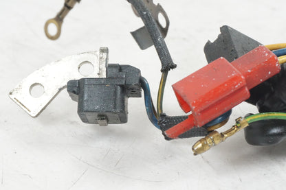 Baksidan på Tändpickup från en Suzuki GSX-R 750 -1988 motorcykel.