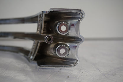 Extrabild5 på Bensintankdekor från en Yamaha XV 1900 -2007 motorcykel.