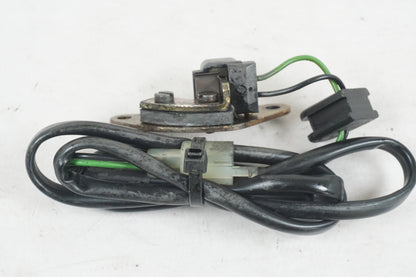 Baksidan på Tändpickup från en Suzuki RF 900 R -1996 motorcykel.