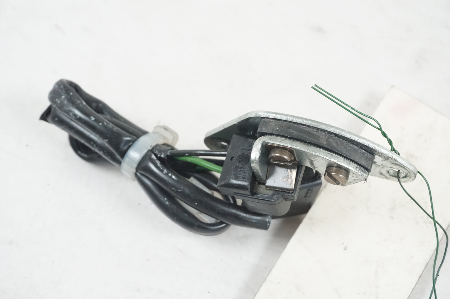 Höger sida på Tändpickup från en Suzuki GSX-R 1000 -2008 motorcykel.