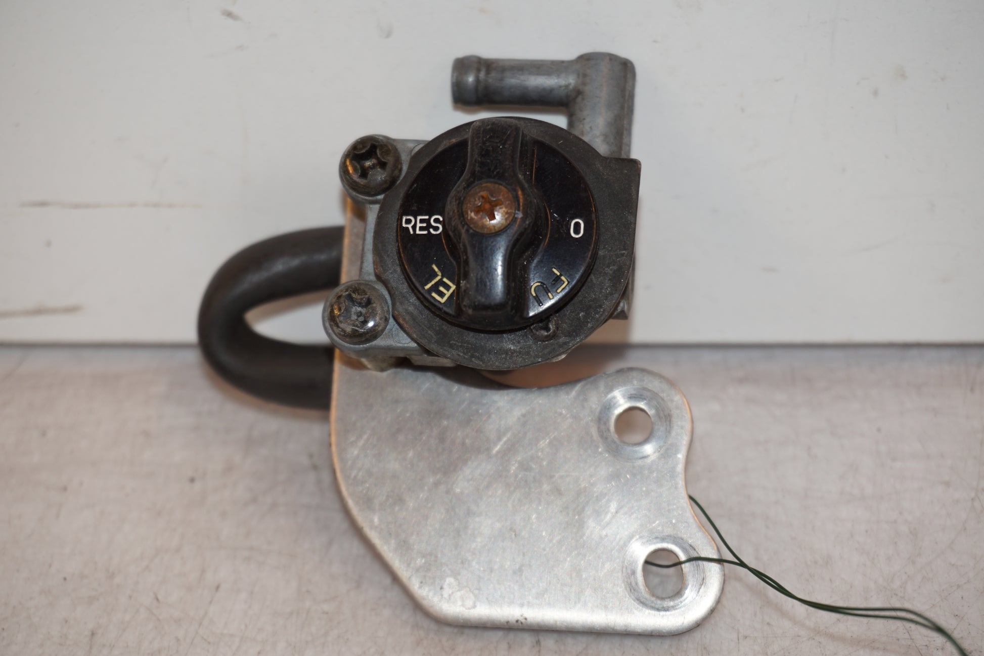 Framsidan på Bensinkran från en Kawasaki ZXR 750 -1993 motorcykel.