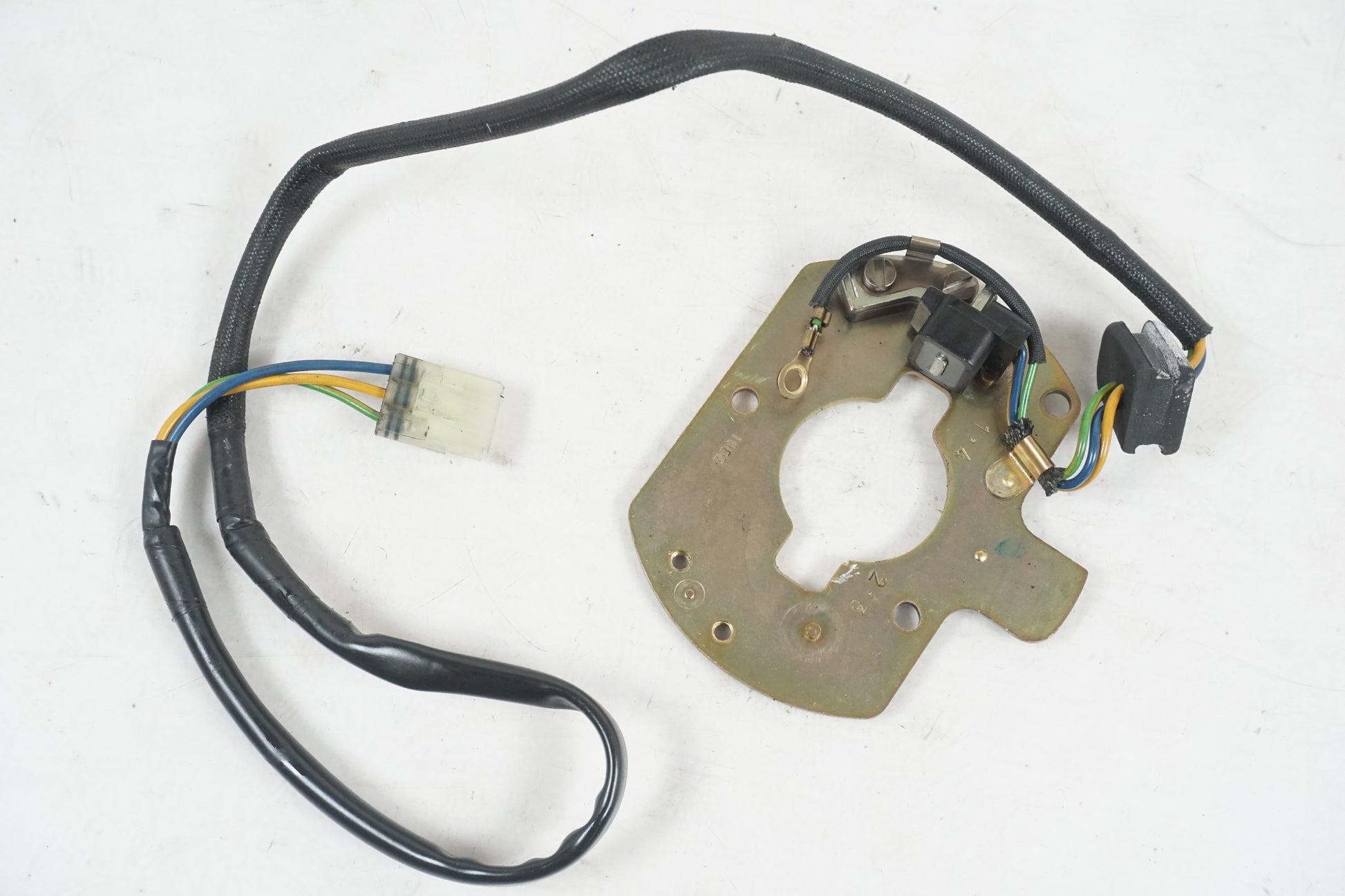 Framsidan på Tändpickup från en Suzuki GSX 1400 -2003 motorcykel.