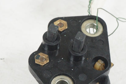 Vänster sida på Tändpickup från en Yamaha XJ 750 -1982 motorcykel.