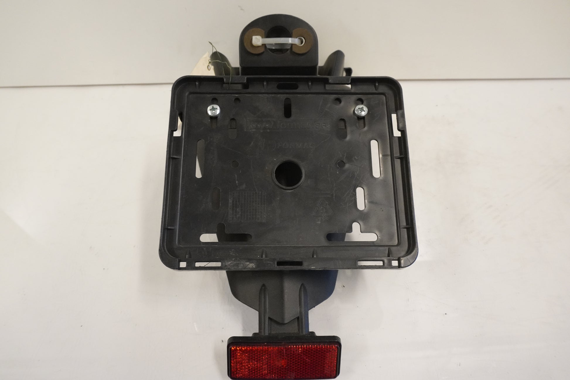 Framsidan på Bakskärm från en Kawasaki GTR 1400 -2008 motorcykel.