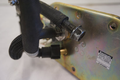 Extrabild1 på Bensinpump insprut från en Kawasaki VN 1500 Mean Streak -2002 motorcykel.