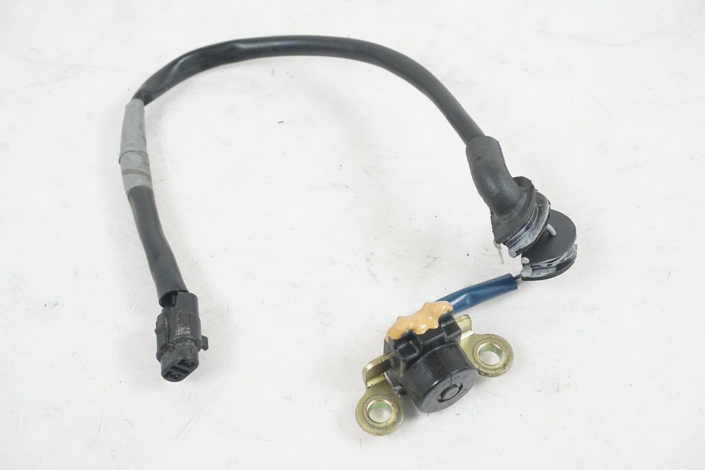 Framsidan på Tändpickup från en Yamaha FZ-6 -2005 motorcykel.