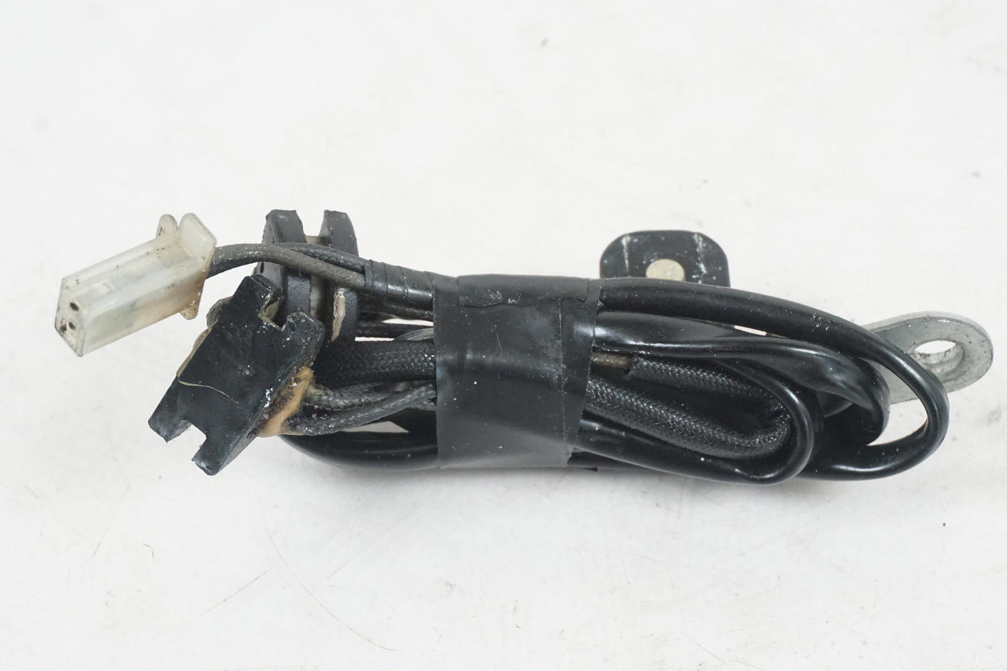 Framsidan på Tändpickup från en Yamaha XV 535 -1994 motorcykel.