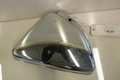 Framsidan på Sidopanel från en Kawasaki VN 750 -1993 motorcykel.