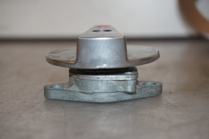 Vänster sida på Bensinkran från en Honda VFR 750 -1988 motorcykel.