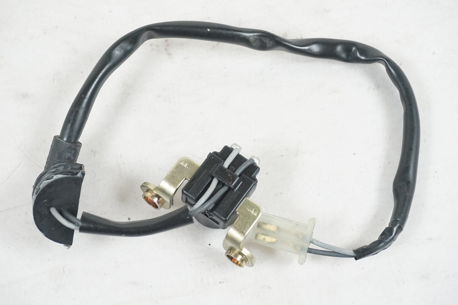 Höger sida på Tändpickup från en Yamaha YZF R6 -1999 motorcykel.