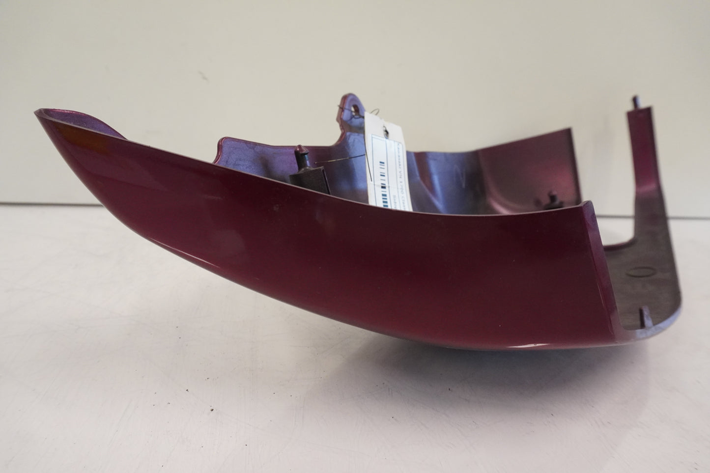 Vänster sida på Sidopanel från en Kawasaki VN 1700 Classic Tourer -2009 motorcykel.